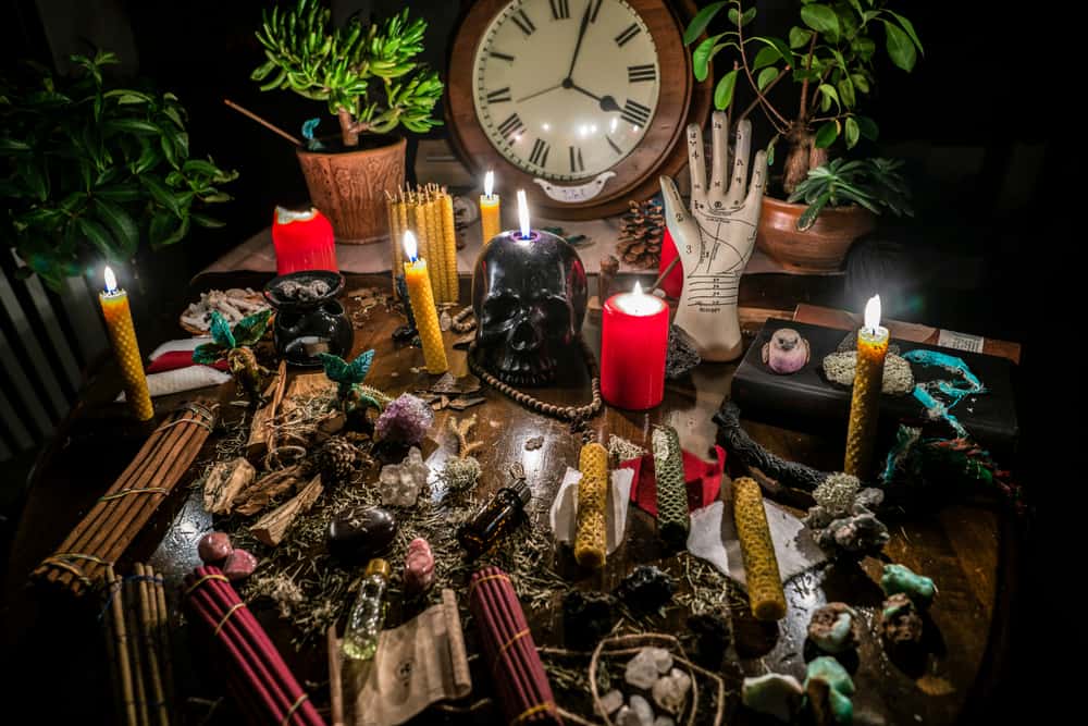 magick witchy altar